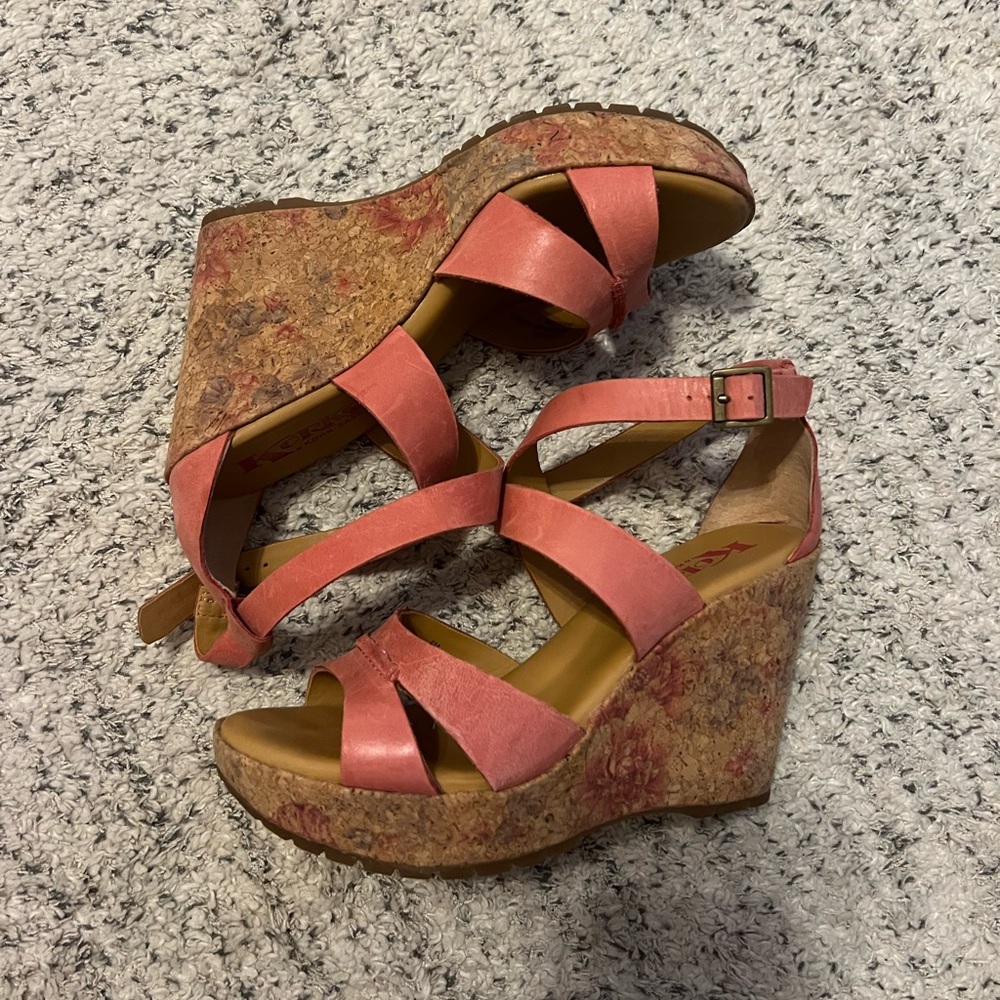 Kork-Ease Coral Pink Cork Wedge Sandals